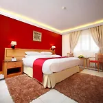 Ramada By Wyndham Qurum Beach