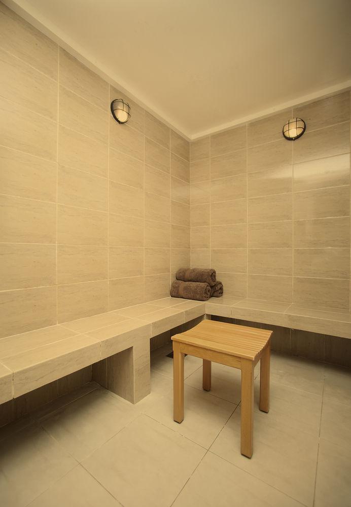 Ramada By Wyndham Qurum Maskat