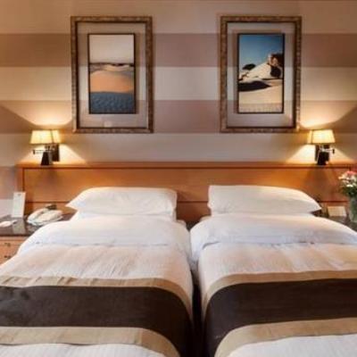 Hotel Ramada By Wyndham Qurum 4*