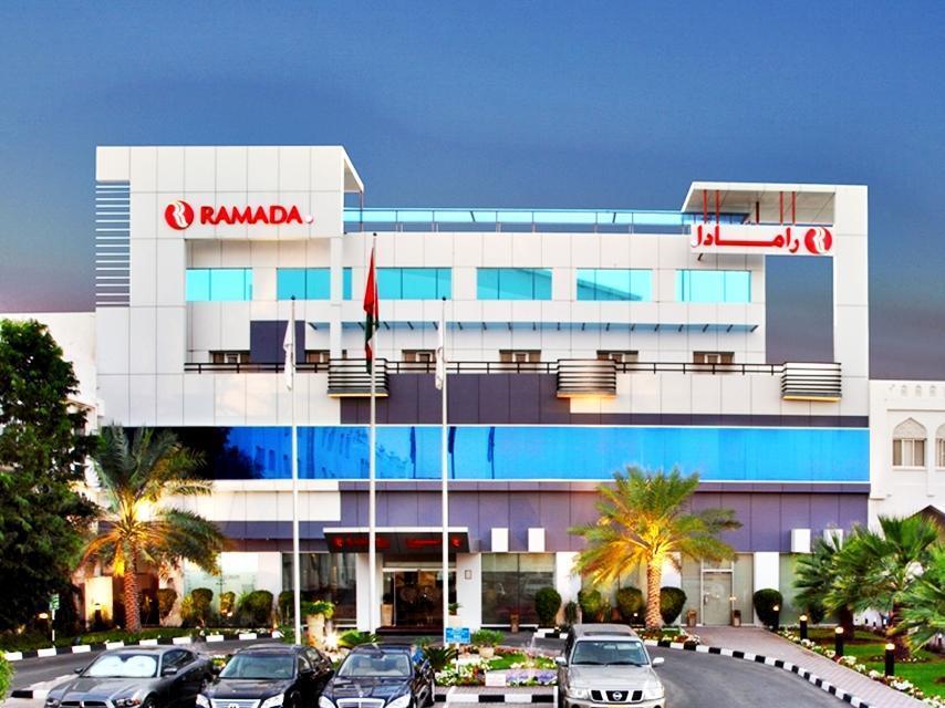 Hotel Ramada By Wyndham Qurum