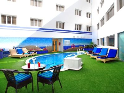Hotel Ramada By Wyndham Qurum