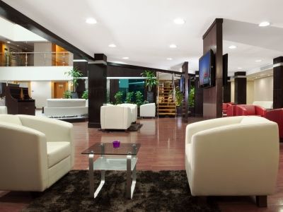 Hotel Ramada By Wyndham Qurum