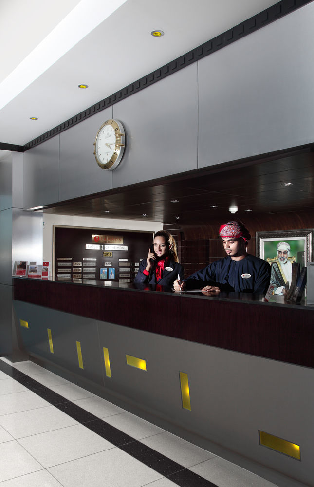 Hotel Ramada By Wyndham Qurum 4*