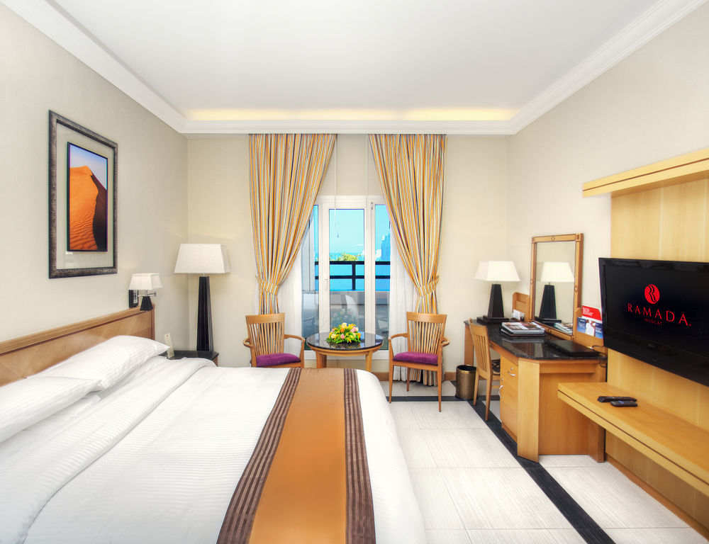 Ramada By Wyndham Qurum Hotel