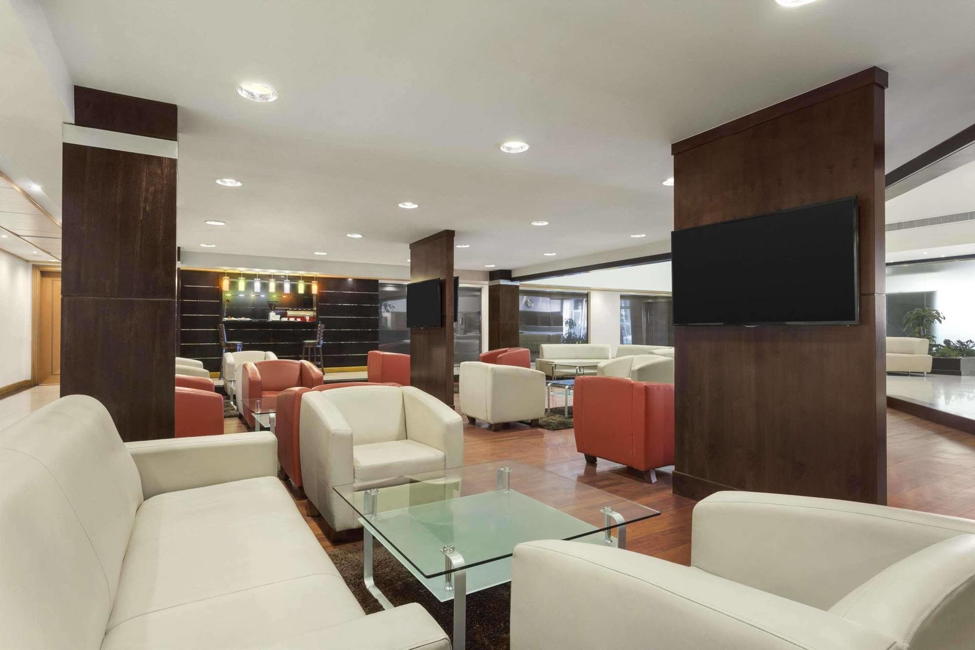 Ramada By Wyndham Qurum 4* Mascate