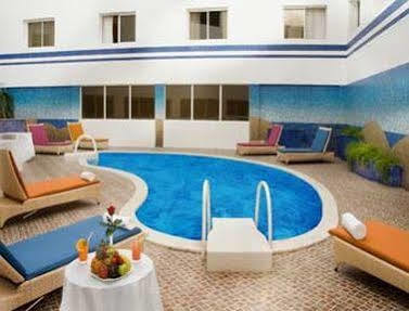 Ramada By Wyndham Qurum Hotel