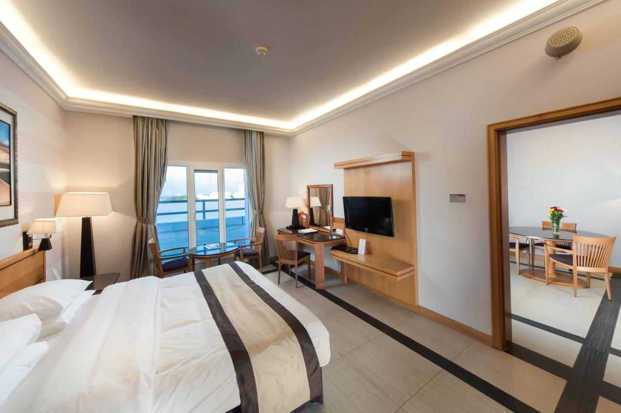 Ramada By Wyndham Qurum 4* Mascate