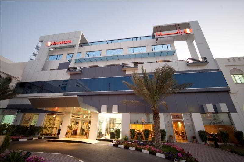 Ramada By Wyndham Qurum Hotel